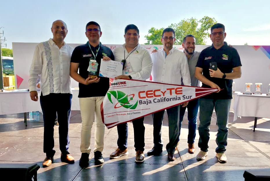 Jesús Lucero Meza obtiene primer lugar nacional en Declamación